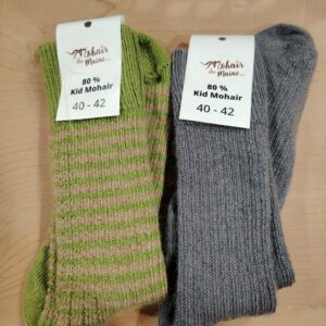 Deux paires de chaussettes réservées